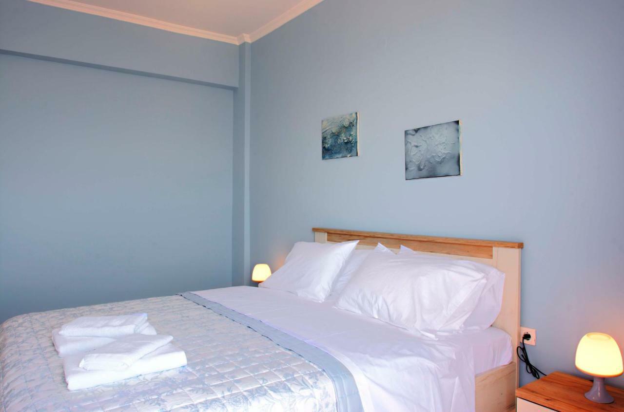 T8 Apartment On The Beach Benitses  Exterior foto